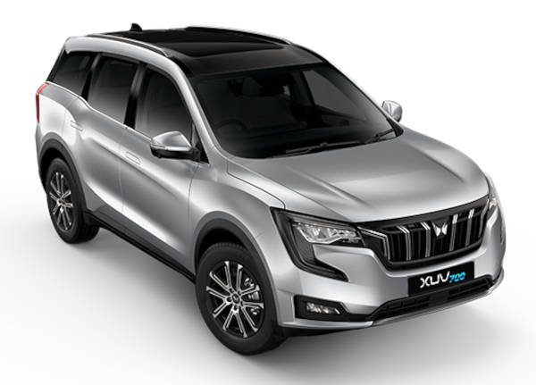 Mahindra XUV700 AX 7 Petrol AT 7 STR