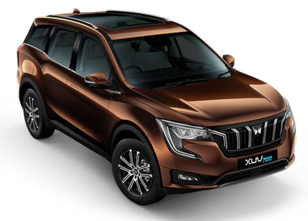 Mahindra XUV700 AX 7 Petrol MT 7 STR