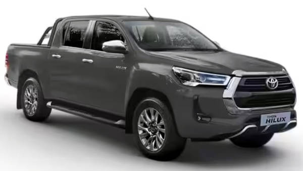 Toyota Hilux High 4X4 MT