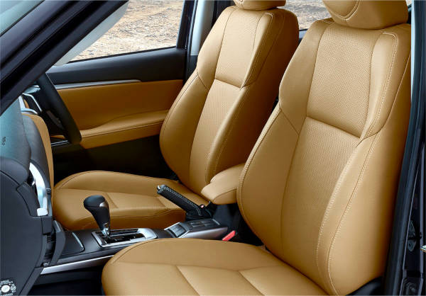 Toyota Fortuner 4X2 AT 2.7 Petrol