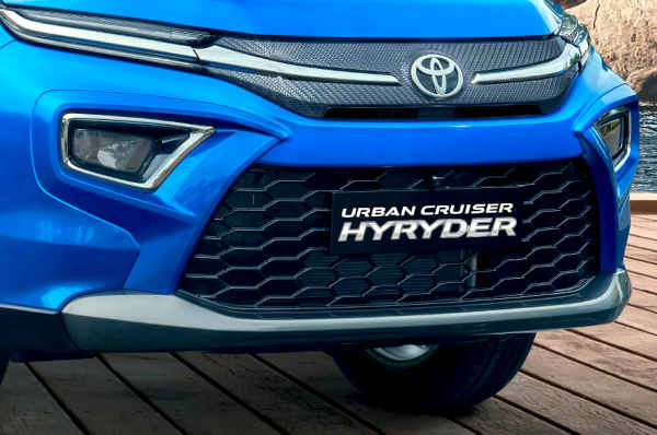 Toyota Urban Cruiser Hyryder G MT 2WD E-CNG