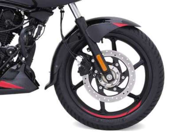 Bajaj Pulsar 220 F STD
