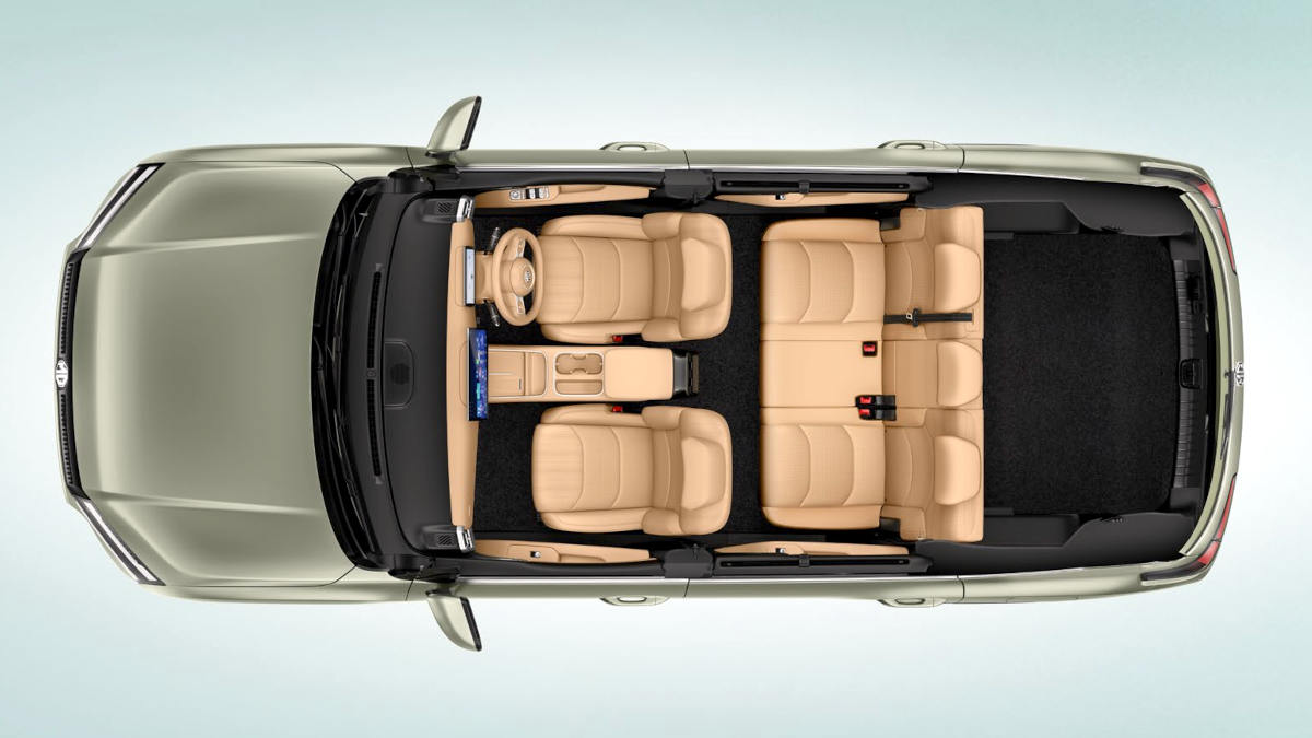 MG Hector Tomahawk EV Essence 5 Seater